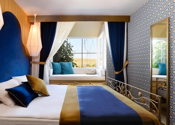 La Capria מלון אלאקאטי